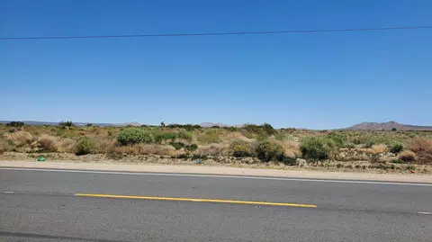 90 Th St E, Palmdale, CA 93591 photo 6