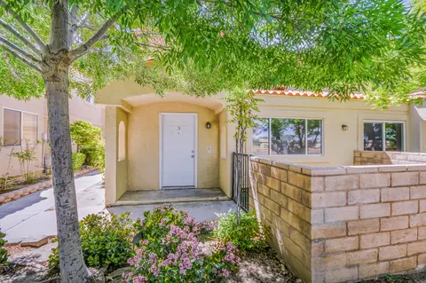43481 30th St W UNIT 3, Lancaster, CA 93536