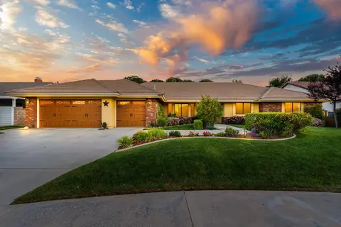 6548 Sycamore Ln, Palmdale, CA 93551