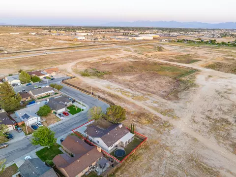 45911 Primrose Dr, Lancaster, CA 93534 photo 29