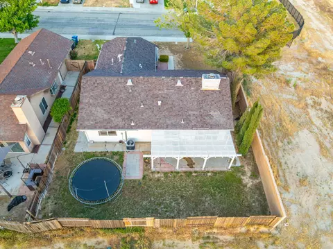 45911 Primrose Dr, Lancaster, CA 93534 photo 27