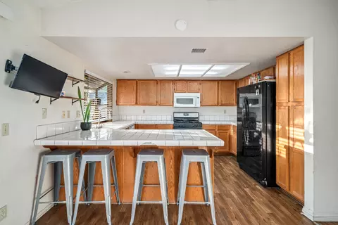45911 Primrose Dr, Lancaster, CA 93534 photo 11