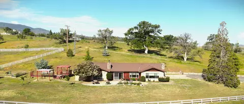21970 Highline Rd, Tehachapi, CA 93561