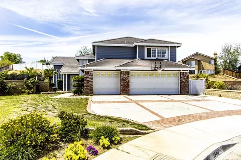 3340 Aspen Ln, Palmdale, CA 93550
