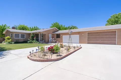 44101 Benald St, Lancaster, CA 93535