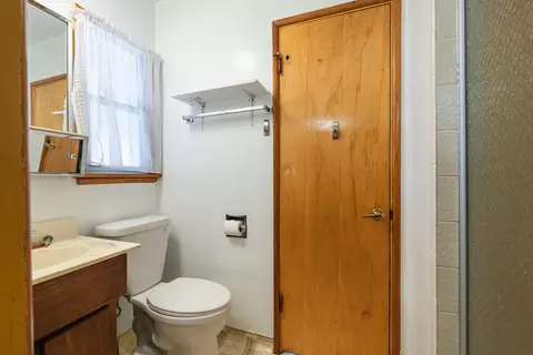 44101 Benald St, Lancaster, CA 93535 photo 17