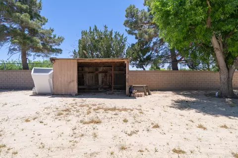 44101 Benald St, Lancaster, CA 93535 photo 27