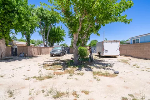 44101 Benald St, Lancaster, CA 93535 photo 24
