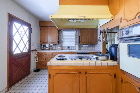 44101 Benald St, Lancaster, CA 93535 photo 10