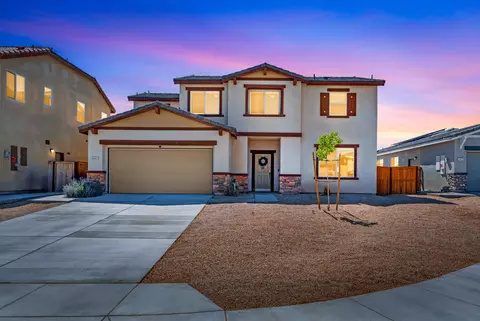 2441 Lugar Bonito Ct, Rosamond, CA 93560