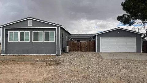 10348 Redwood Blvd, California City, CA 93505