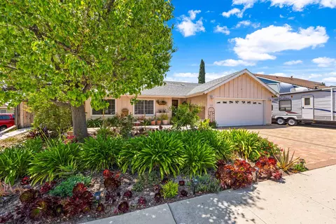 2303 Shergra Pl, Simi Valley, CA 93063 photo 2