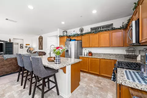 Kitchen - 3640 Half Dome Ave, Rosamond, CA 93560 photo 2 of 3