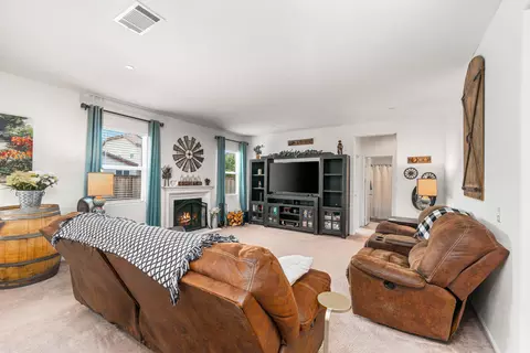 Living - 3640 Half Dome Ave, Rosamond, CA 93560 photo 1 of 2