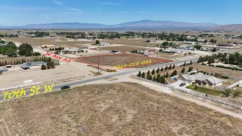 7017 W Avenue A4, Lancaster, CA 93536 photo 2