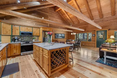 26261 Paramount Dr, Tehachapi, CA 93561 photo 9