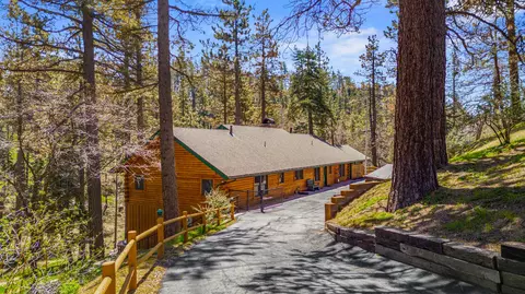 26261 Paramount Dr, Tehachapi, CA 93561
