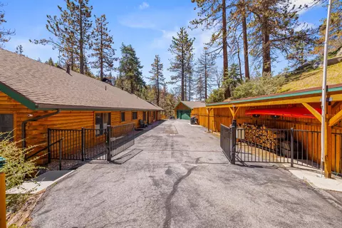 26261 Paramount Dr, Tehachapi, CA 93561 photo 3