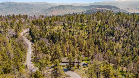 26261 Paramount Dr, Tehachapi, CA 93561 photo 46