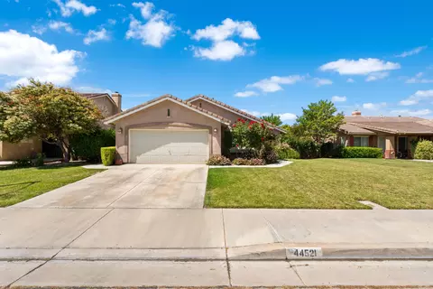 44521 Overland Ave, Lancaster, CA 93536