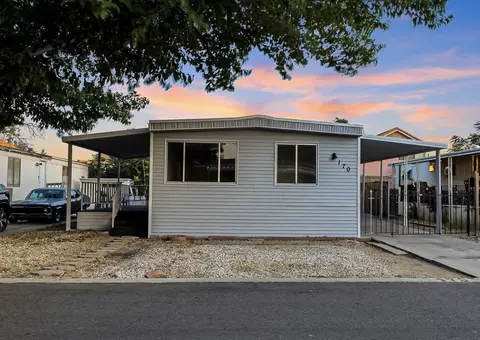 43850 20th St E #170, Lancaster, CA 93535