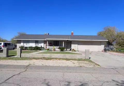 40547 178th St E, Lake Los Angeles, CA 93535