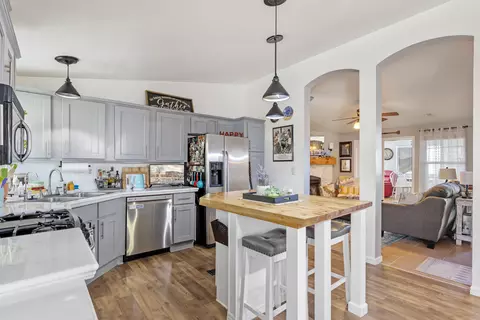 22396 Zurich Dr, Tehachapi, CA 93561 photo 28
