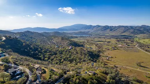 22396 Zurich Dr, Tehachapi, CA 93561 photo 59