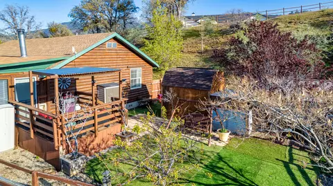 22396 Zurich Dr, Tehachapi, CA 93561 photo 48