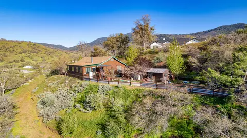 22396 Zurich Dr, Tehachapi, CA 93561 photo 56