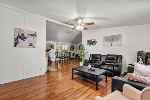 45465 25th St E #SPC 189, Lancaster, CA 93535 photo 2