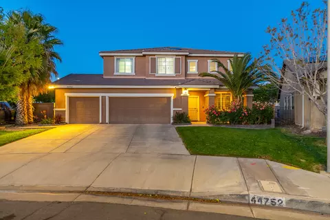 44752 Shad St, Lancaster, CA 93536