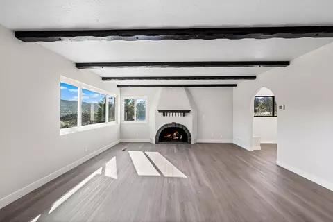 Living - 8817 Cache St, Leona Valley, CA 93551 photo 6 of 16