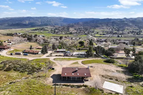 View/Area - 8817 Cache St, Leona Valley, CA 93551 photo 7 of 8