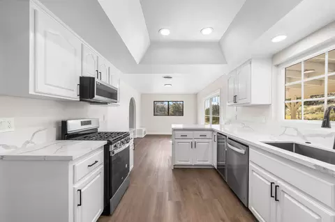 Kitchen - 8817 Cache St, Leona Valley, CA 93551 photo 4 of 4