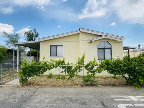 3303 Sierra Hwy #SPC 59, Rosamond, CA 93560