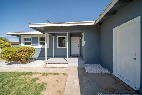 45516 Lostwood Ave, Lancaster, CA 93534
