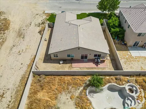 View/Area - 3665 Cobb Rd, Lancaster, CA 93535 photo 8 of 9