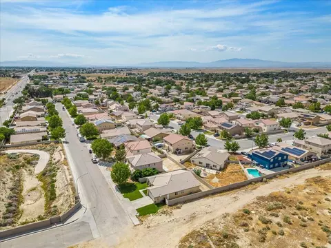 View/Area - 3665 Cobb Rd, Lancaster, CA 93535 photo 6 of 9