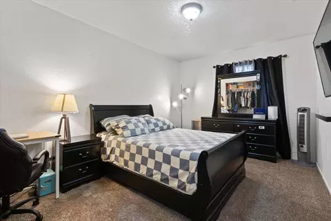 Bedroom - 3665 Cobb Rd, Lancaster, CA 93535 photo 4 of 9
