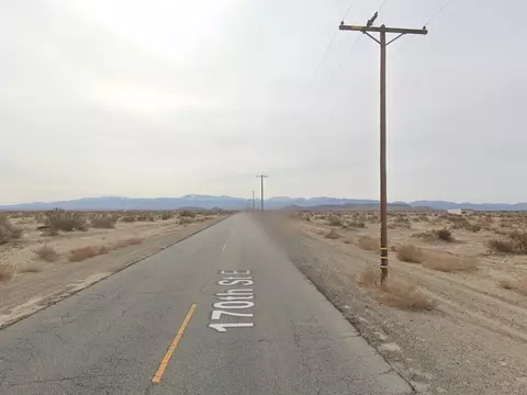 170 Th St East And Vic Ave L, Lancaster, CA 93535