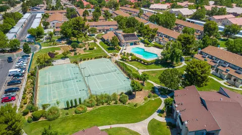 View/Area - 44454 15th St E #2, Lancaster, CA 93535 photo 3 of 3