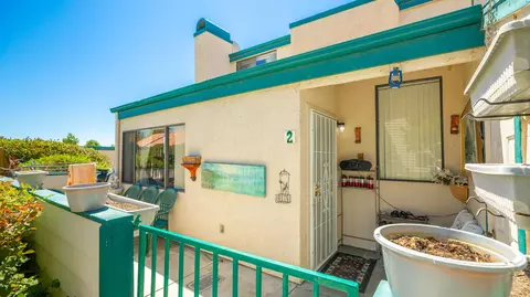 Exterior - 44454 15th St E #2, Lancaster, CA 93535 photo 2 of 2