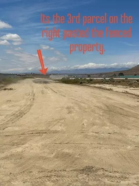 Stetson Ave, Rosamond, CA 93560 photo 4