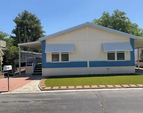 43850 20th St E #241, Lancaster, CA 93535