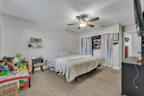 Bedroom - 20413 El Porto Ct, Tehachapi, CA 93561 photo 3 of 4