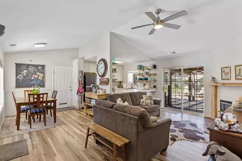 29911 Caddy Ln, Tehachapi, CA 93561 photo 21