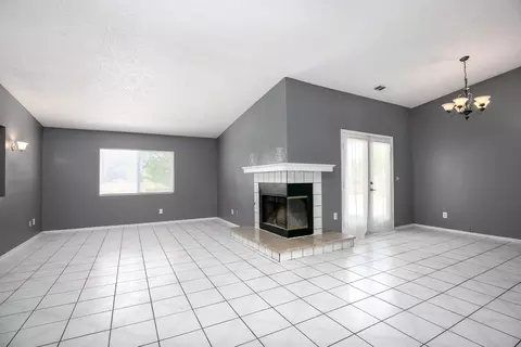 40903 Fieldspring St, Lancaster, CA 93535 photo 10