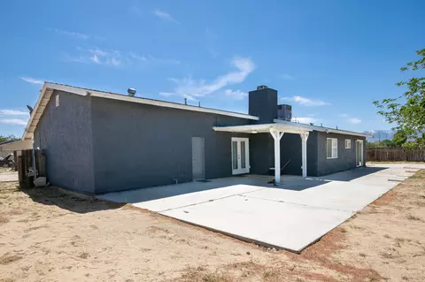 40903 Fieldspring St, Lancaster, CA 93535 photo 8