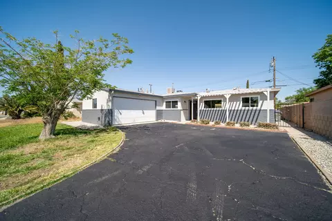 44738 Rodin Ave, Lancaster, CA 93535